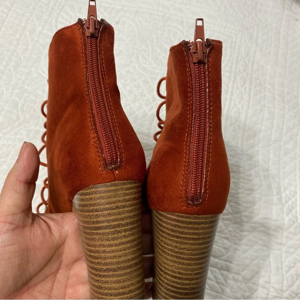 Lace Up Caged heels booties Rush Size 9